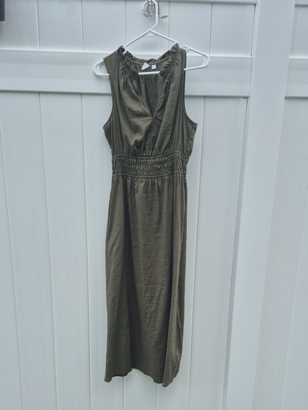 Sleeveless Olive Green Midi Dress with Smocked Waist